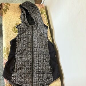North Face Hooded Vest with Pockets!